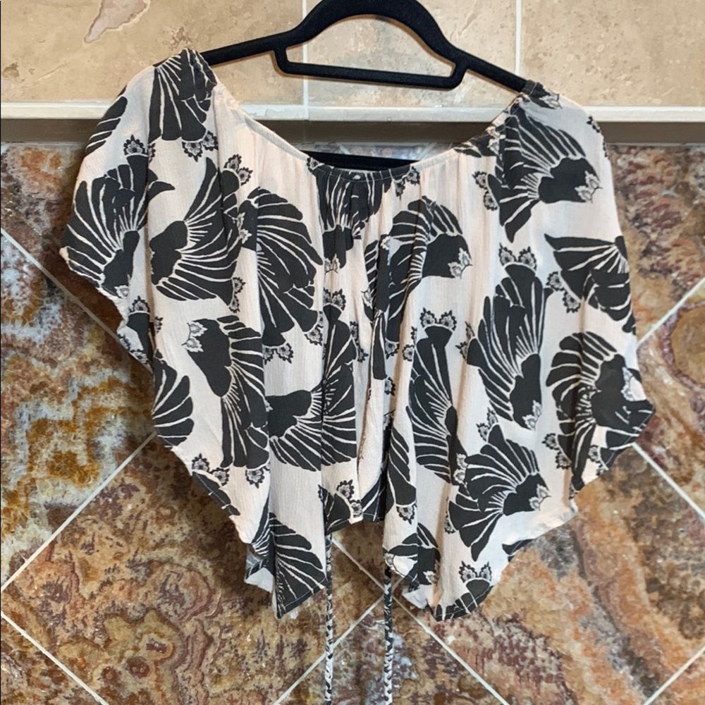 Free People Top Merpati Floral Print Off-the-Shoulder Ruffled Black & Beige XS - Picture 3 of 12